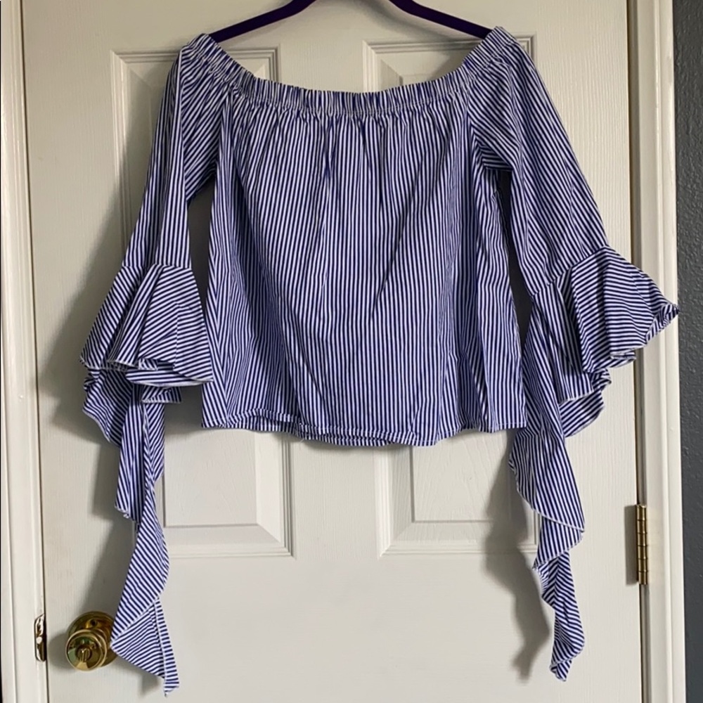 NEVER WORN Off the Shoulder Blue/White Stripe Top